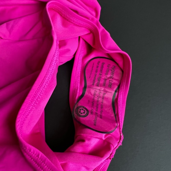 Carmen Marc Valvo Womens One-Shoulder One-Piece, Barbie Pink Azalea 8 - Picture 5 of 6